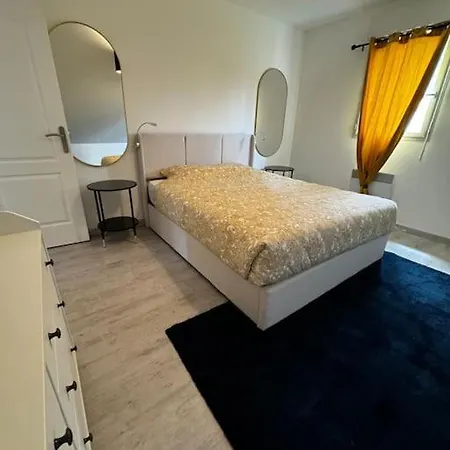 Holiday home Maison De A Louer Mosles