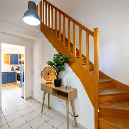 Maison De A Louer Mosles